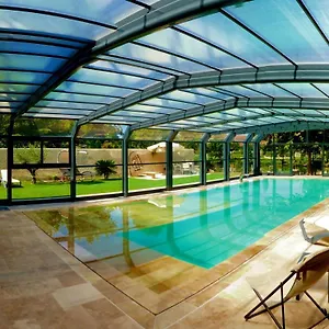  Holiday home Au Murmure De La Sorgue France
